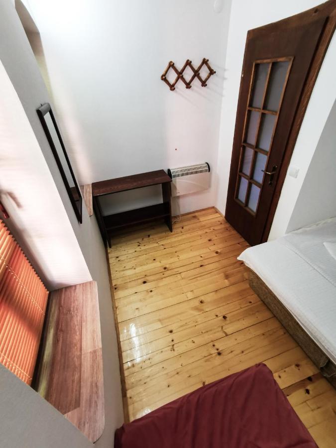 אוהריד Chardak Apartments מראה חיצוני תמונה